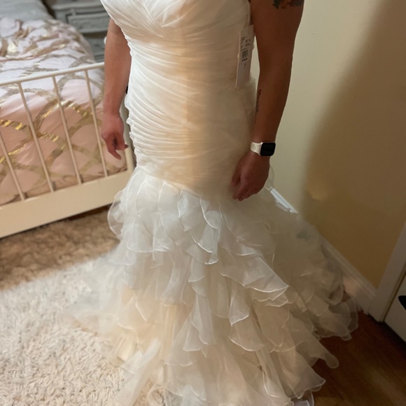 David’s bridal wedding dress new with tags - Picture 2 of 6